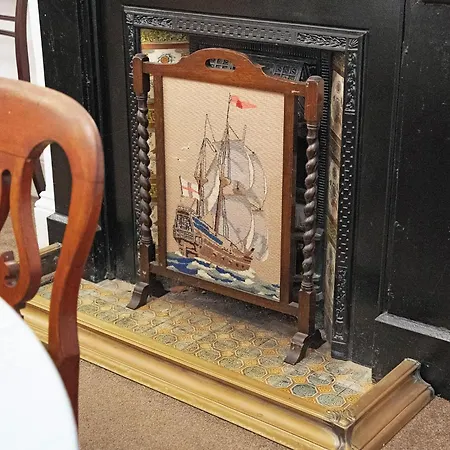 New! 5br In Queen Street Semesterbostad *