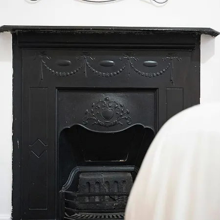 New! 5br In Queen Street בית נופש *