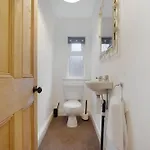 New! 5br In Queen Street 度假居
