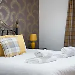 New! 5br In Queen Street 度假居